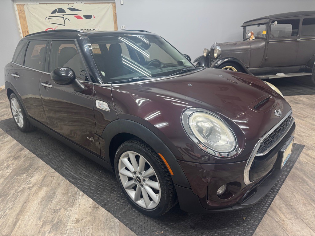 2018 MINI Cooper Image 2