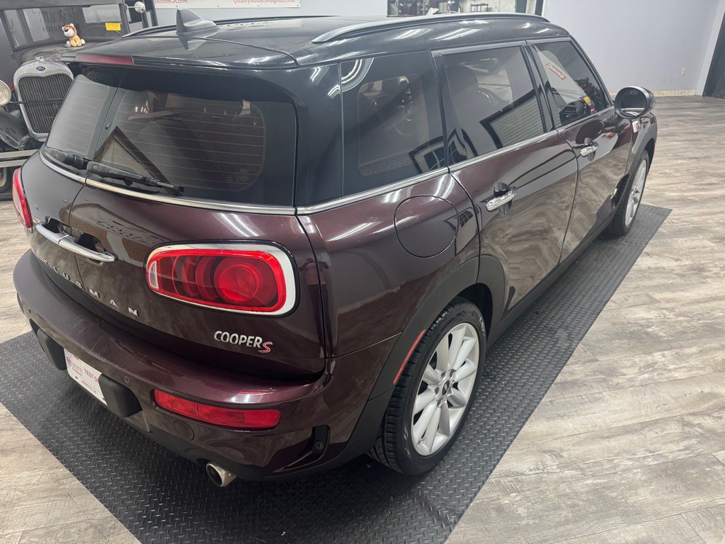 2018 MINI Cooper Image 5