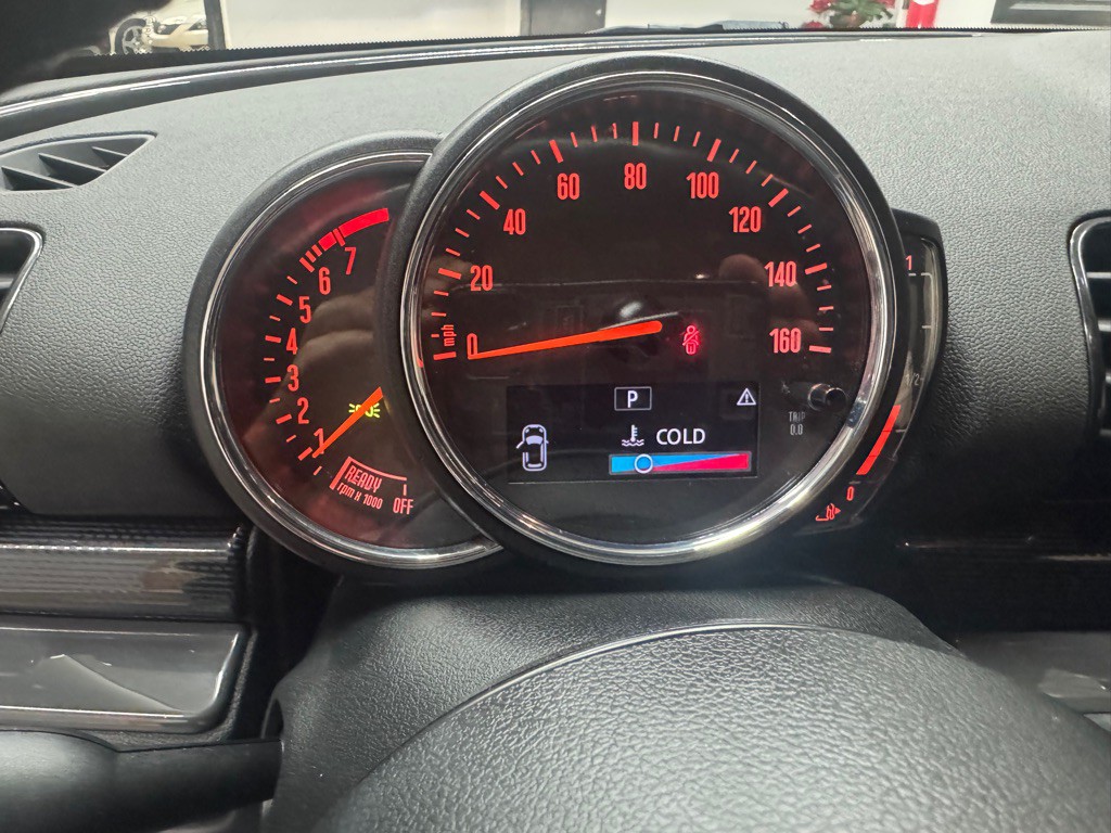 2018 MINI Cooper Image 22