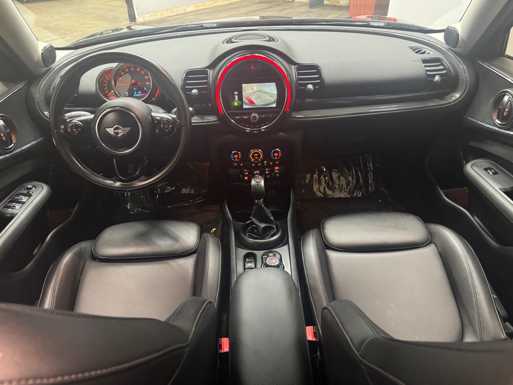2018 MINI Cooper Image 39