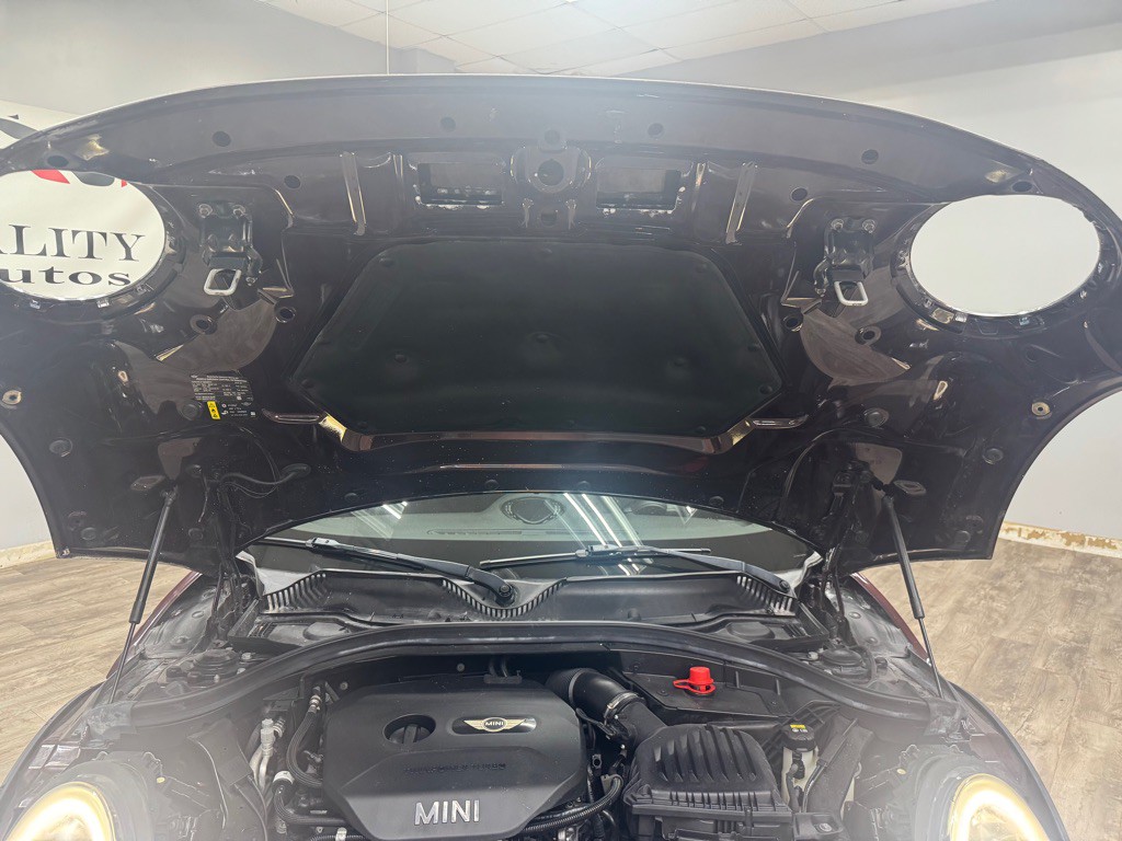 2018 MINI Cooper Image 60