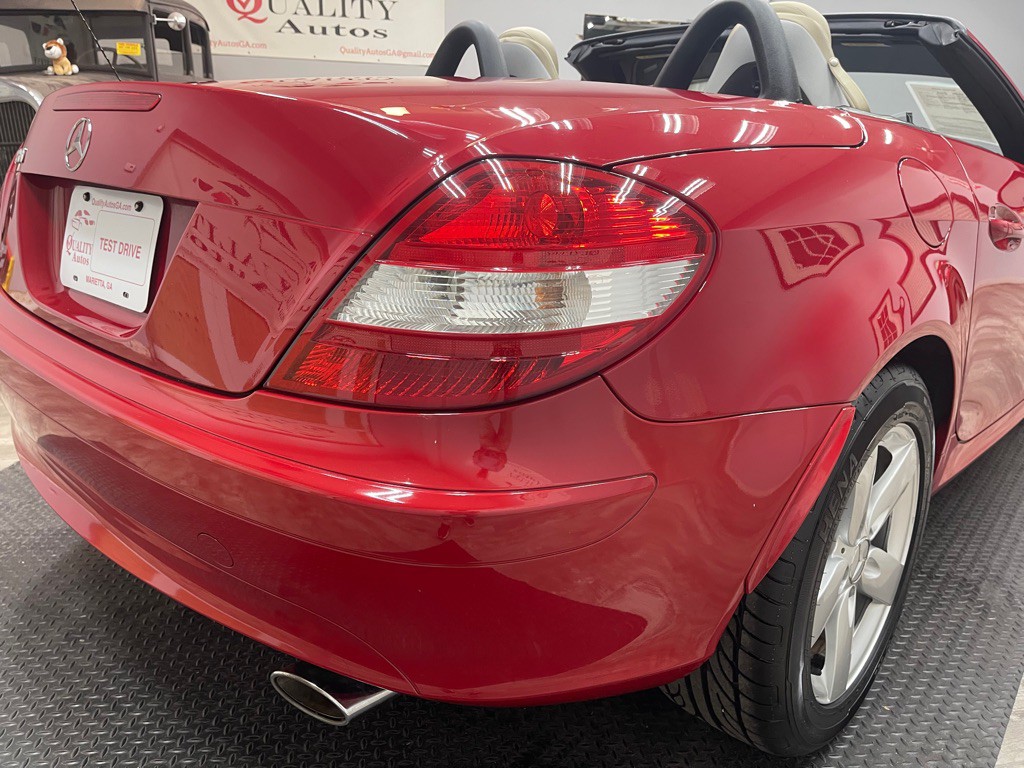 2006 Mercedes-Benz SLK-Class Image 17