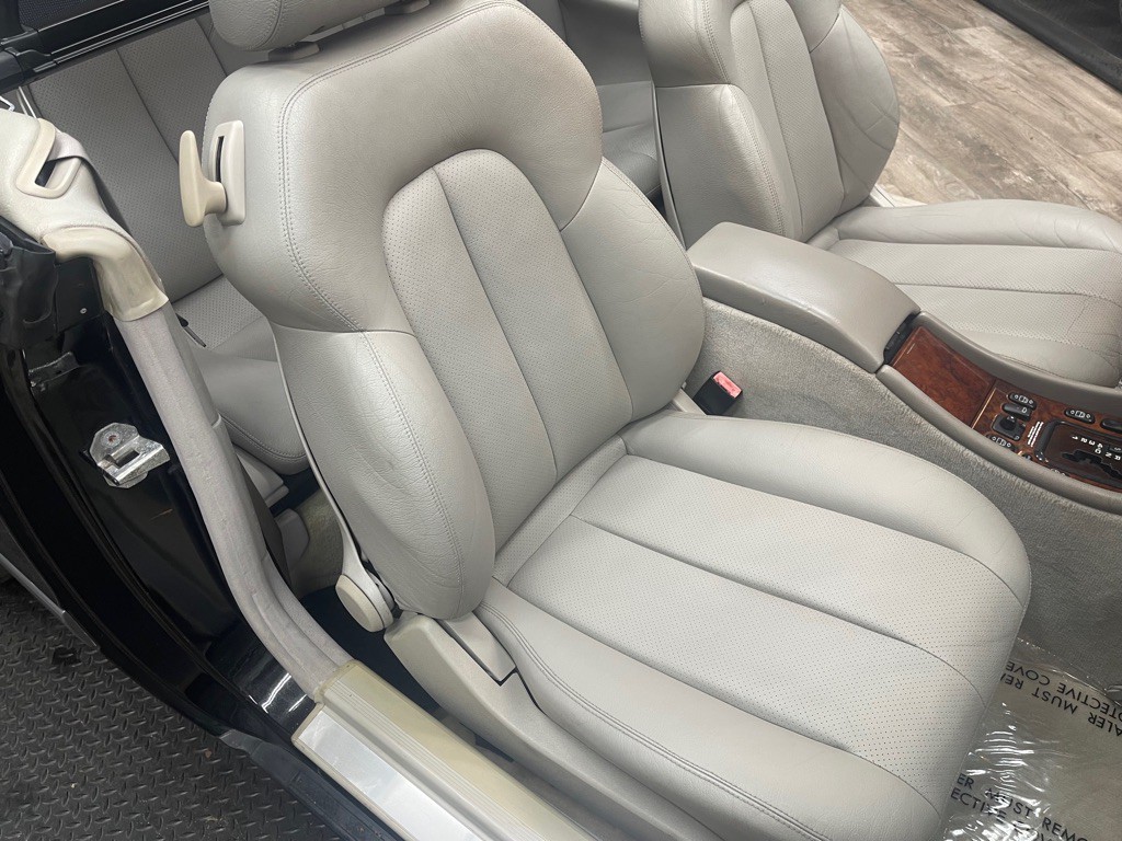 1999 Mercedes-Benz CLK-Class Image 53