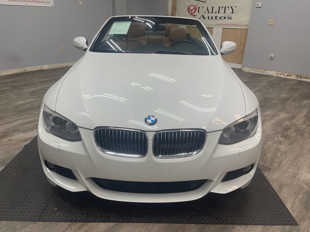 2013 BMW 3 Series Image 3