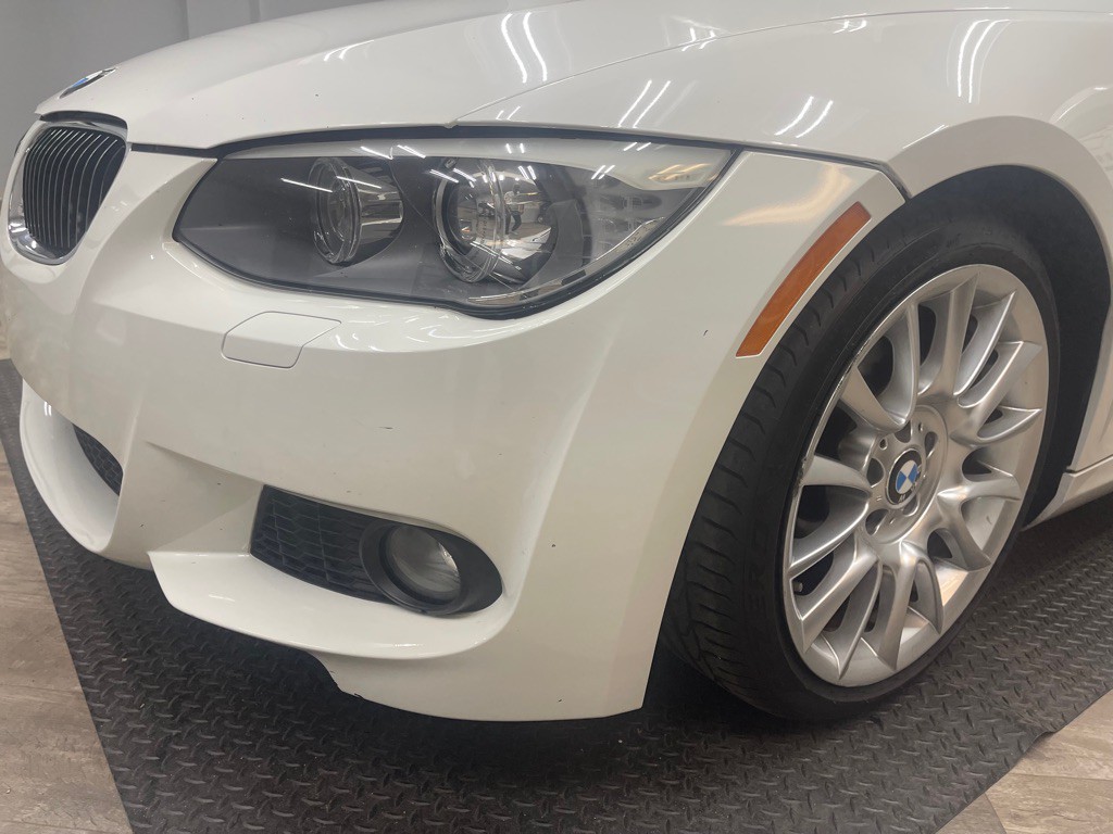 2013 BMW 3 Series Image 18