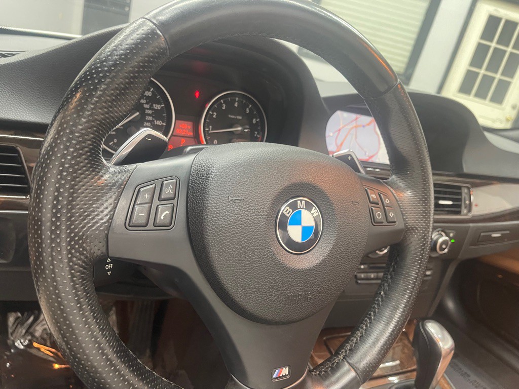 2013 BMW 3 Series Image 39