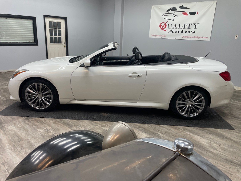2013 INFINITI G37 Image 9
