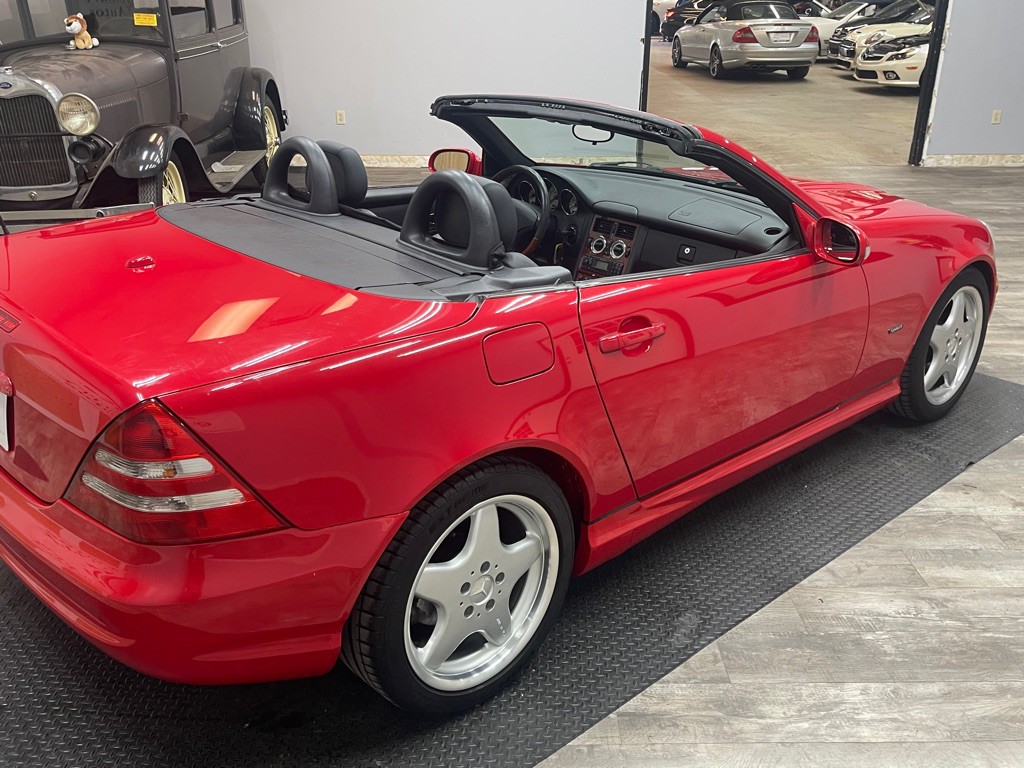 2001 Mercedes-Benz SLK-Class Image 14