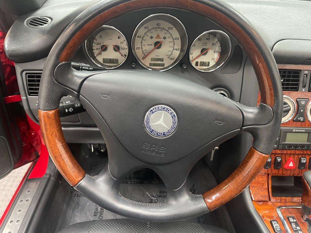 2001 Mercedes-Benz SLK-Class Image 22