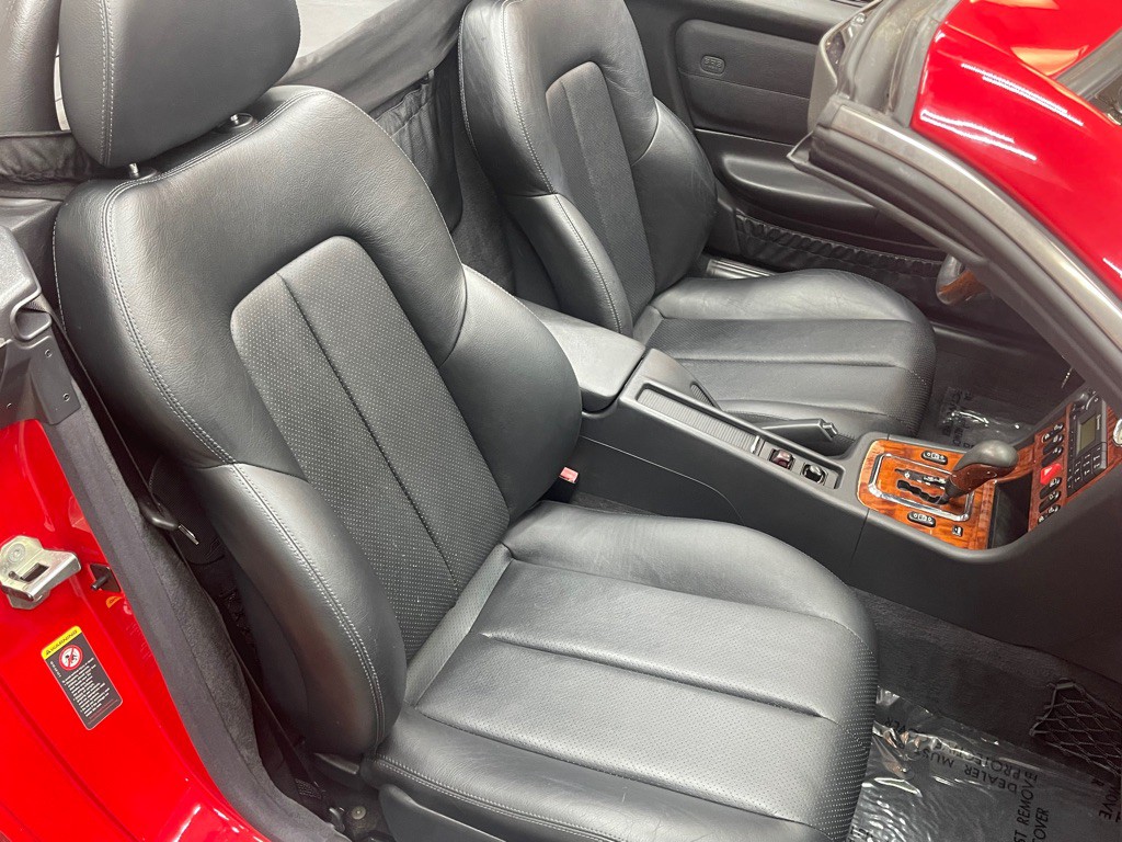2001 Mercedes-Benz SLK-Class Image 23