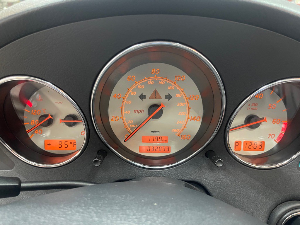 2001 Mercedes-Benz SLK-Class Image 26