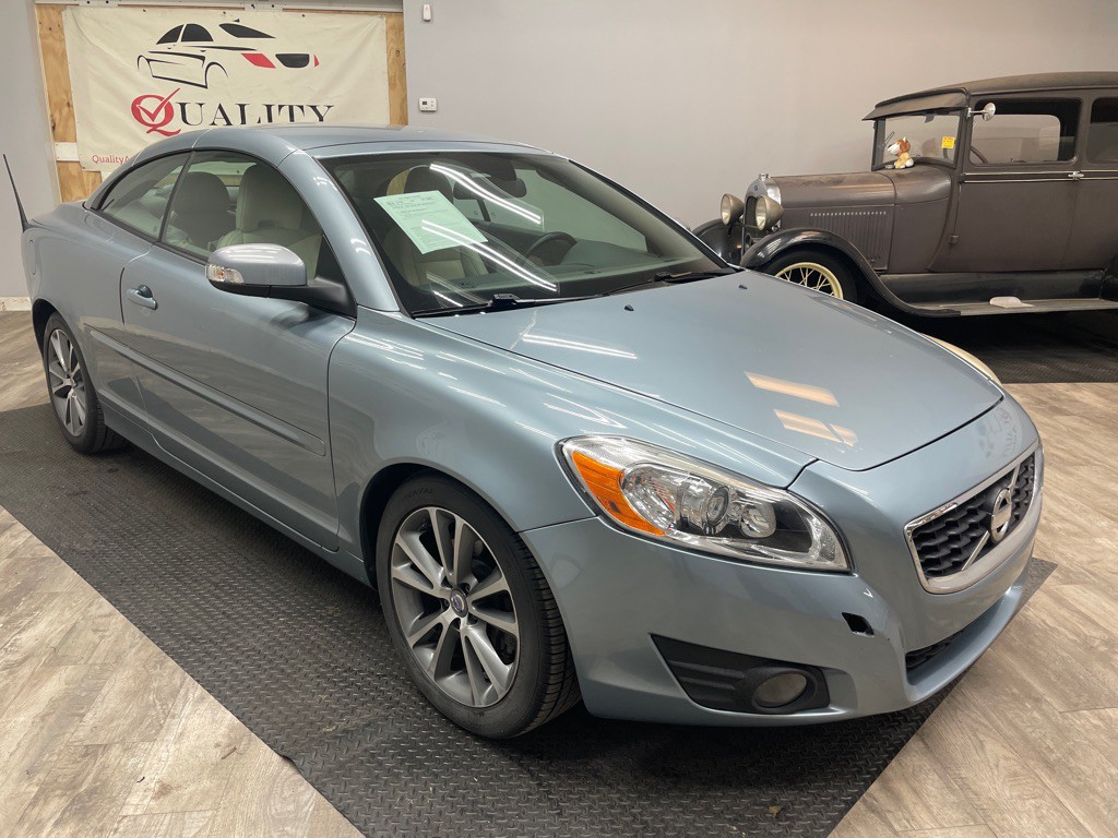 2012 Volvo C70 Image 19