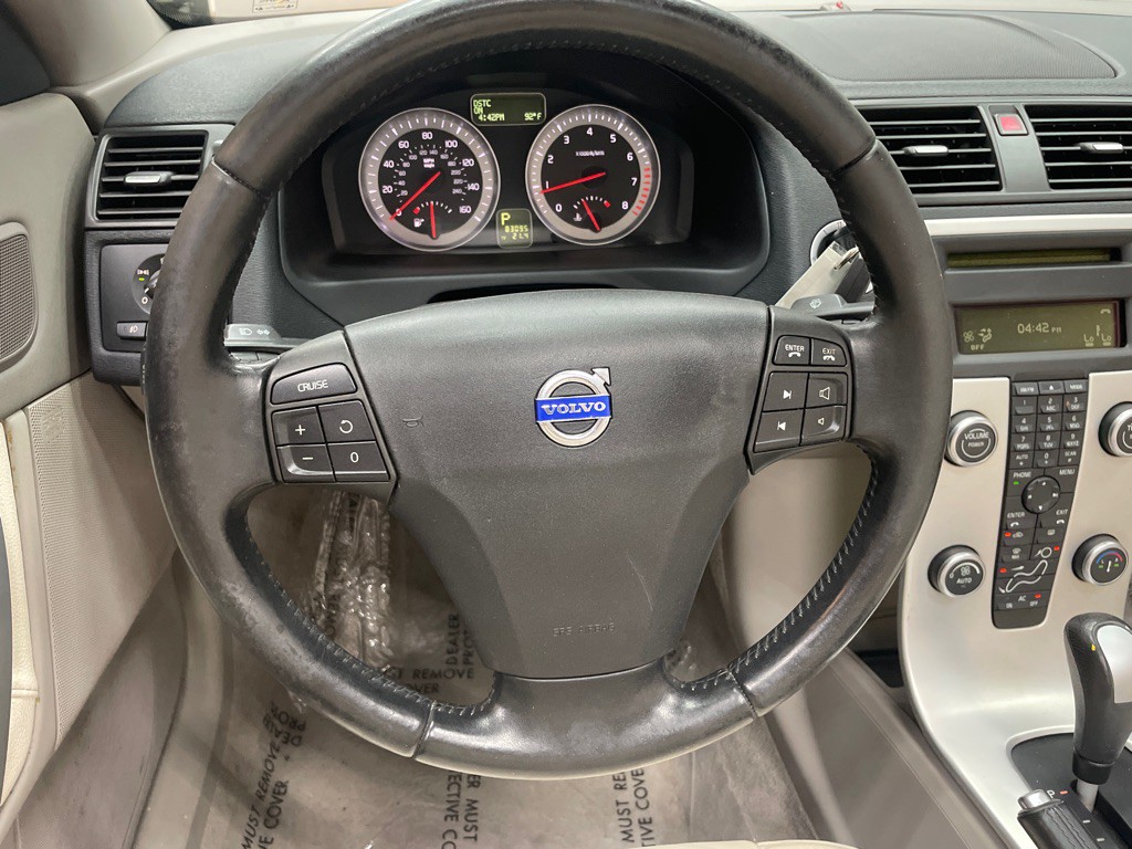 2012 Volvo C70 Image 26