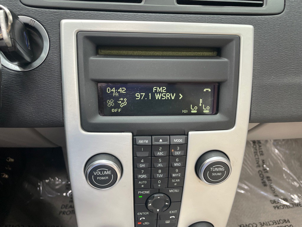 2012 Volvo C70 Image 28