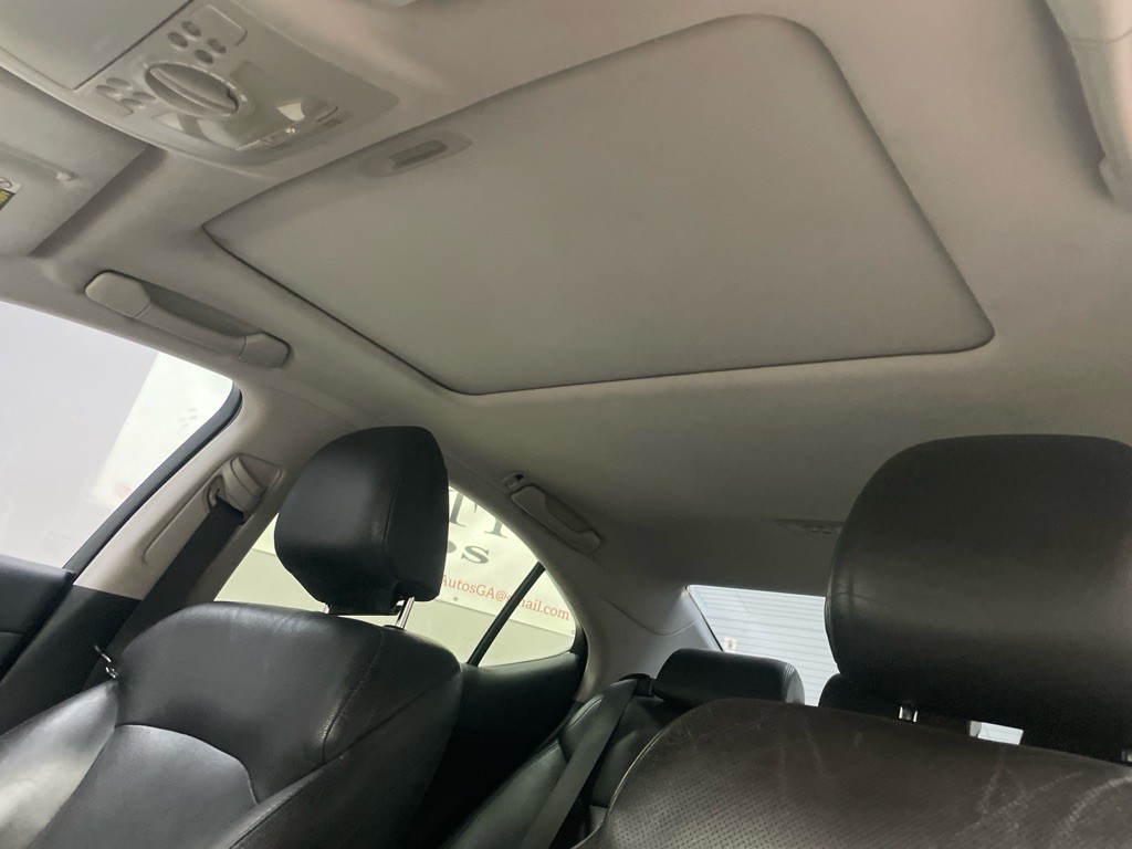 2006 Lexus IS Image 30