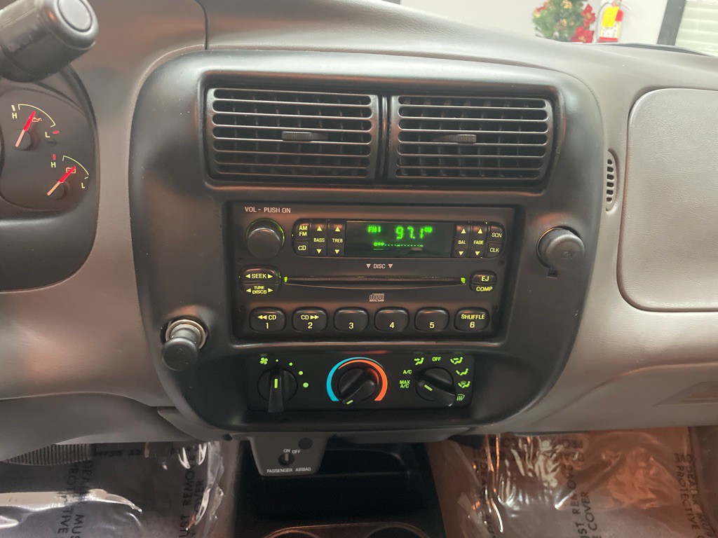 2003 Mazda B-Series Image 22