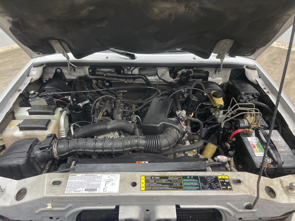 2003 Mazda B-Series Image 39