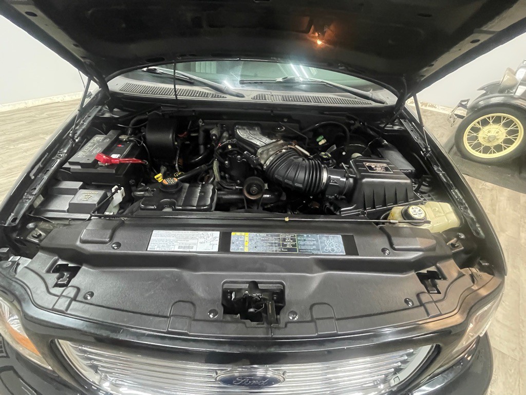 2003 Ford F-150 Image 28