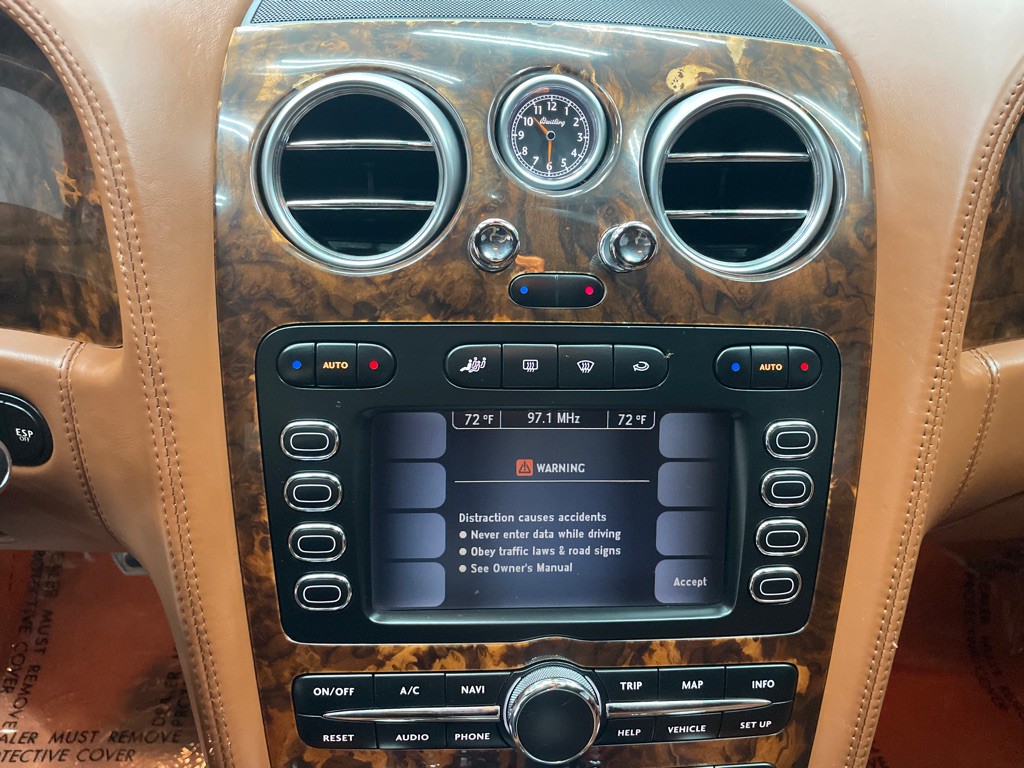 2004 Bentley Continental Image 21