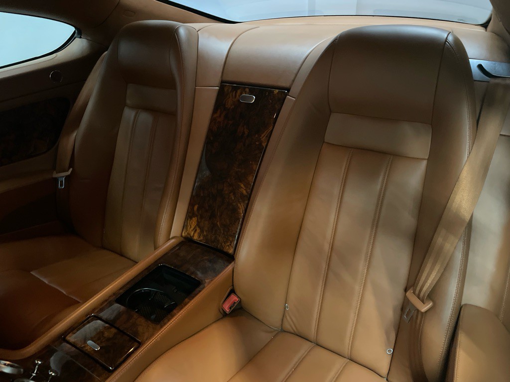 2004 Bentley Continental Image 29