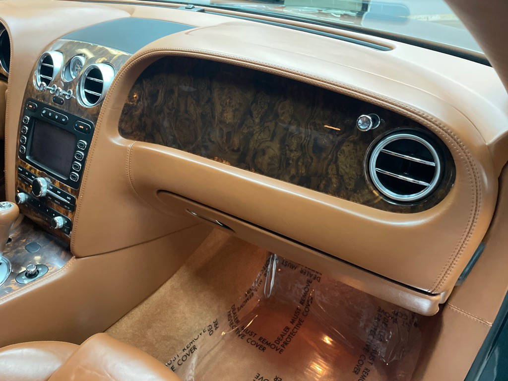 2004 Bentley Continental Image 36
