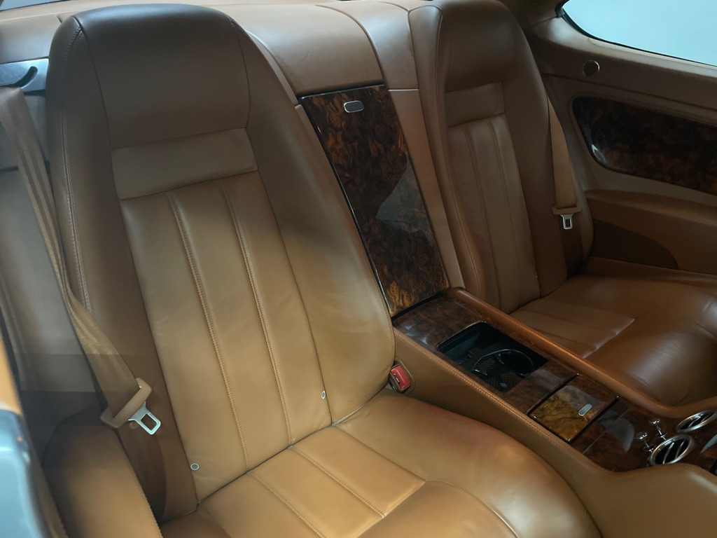 2004 Bentley Continental Image 40