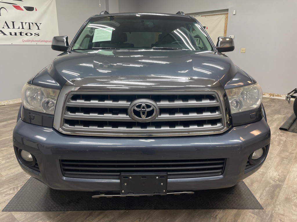 2008 Toyota Sequoia Image 2