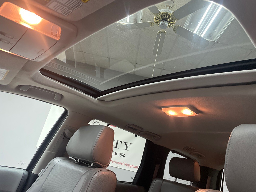 2008 Toyota Sequoia Image 30