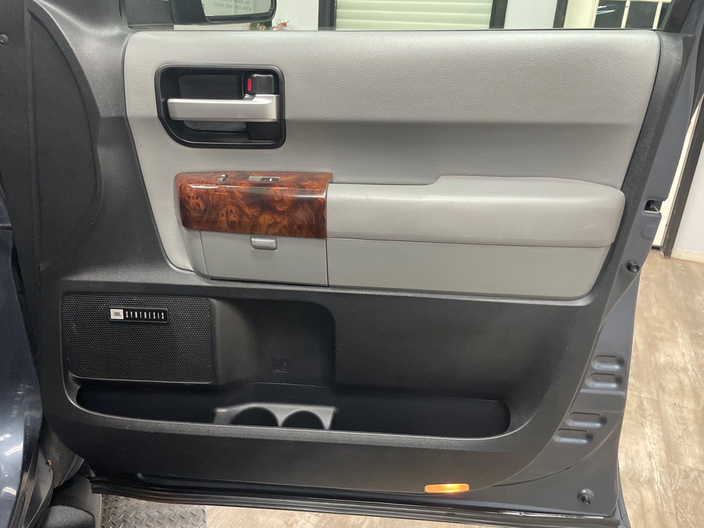 2008 Toyota Sequoia Image 42