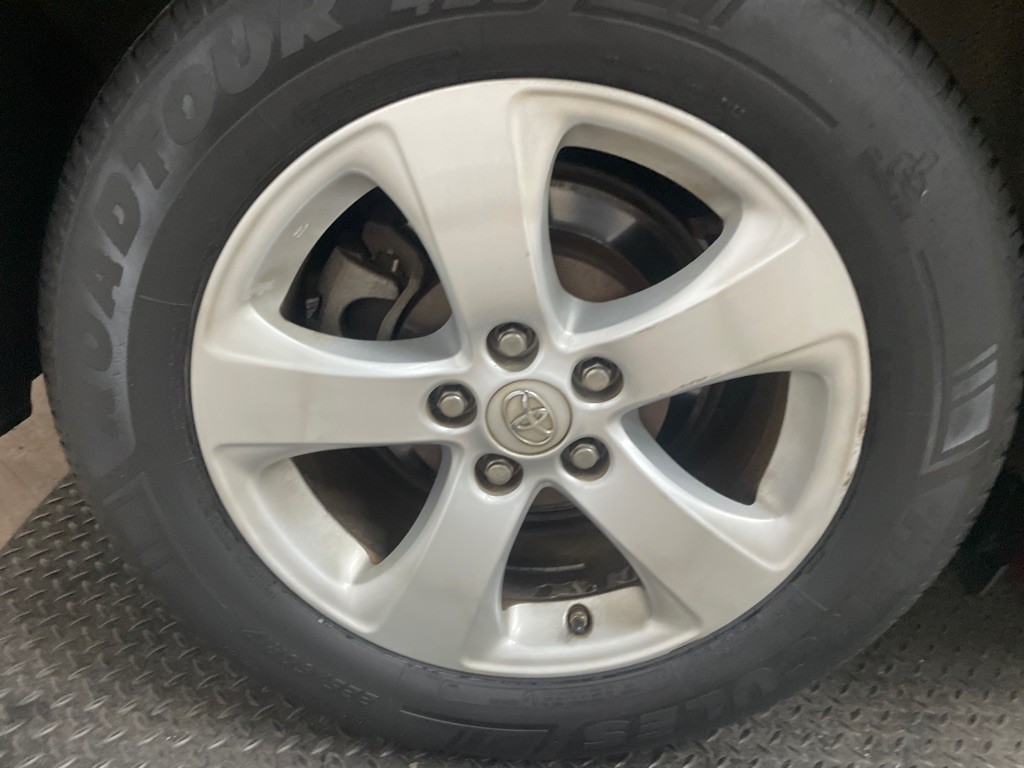 2015 Toyota Sienna Image 48