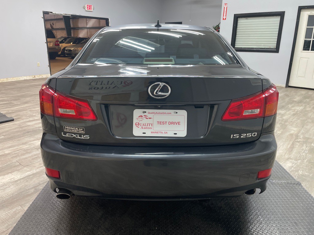 2007 Lexus IS Image 9