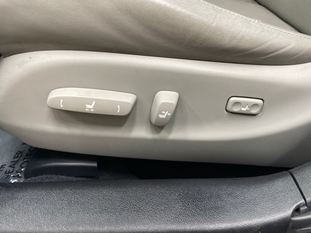 2007 Lexus IS Image 17