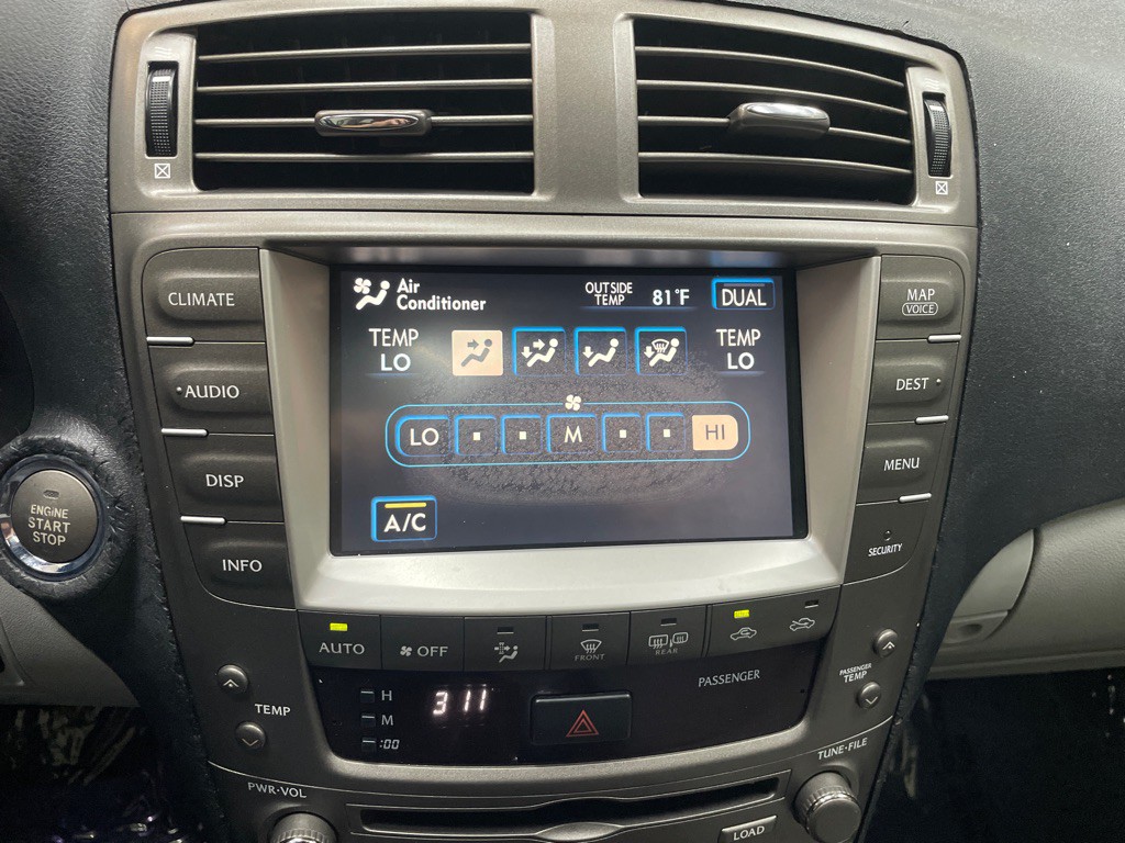 2007 Lexus IS Image 22