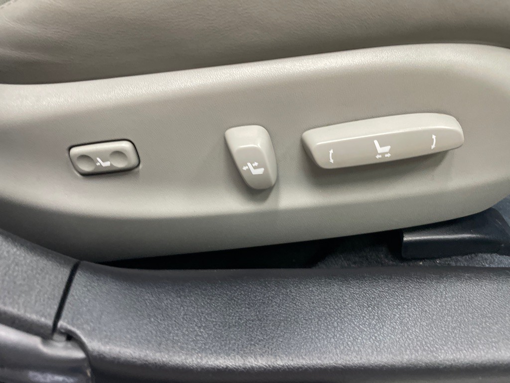 2007 Lexus IS Image 40