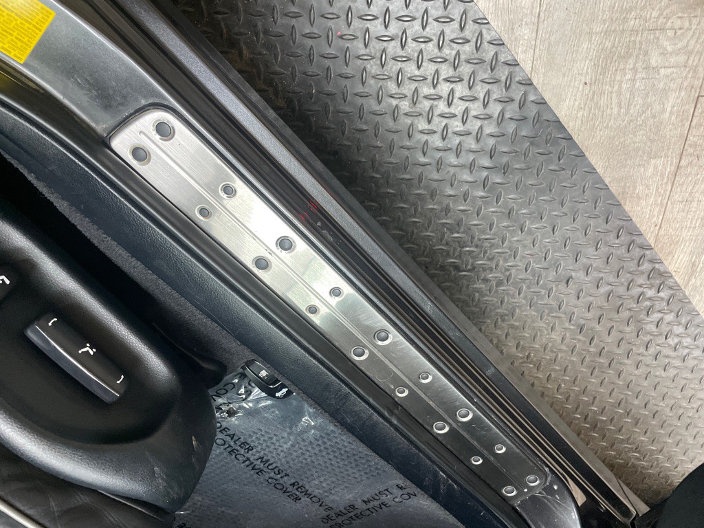 2004 Lexus IS Image 17