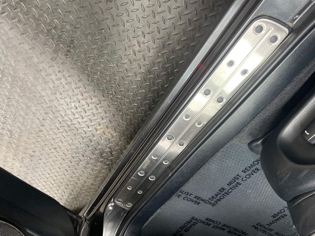 2004 Lexus IS Image 39