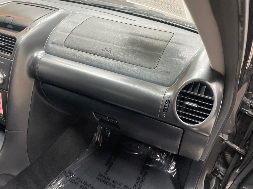 2004 Lexus IS Image 42