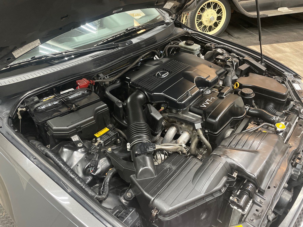 2004 Lexus IS Image 47