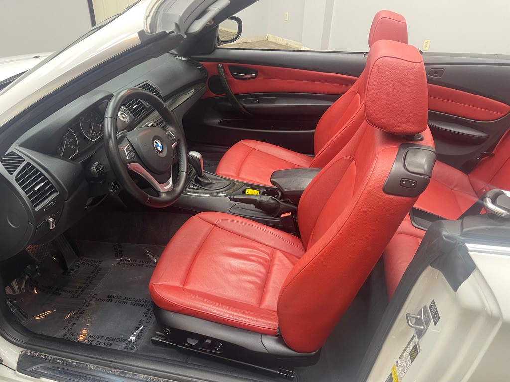 2013 BMW 1 Series Image 19