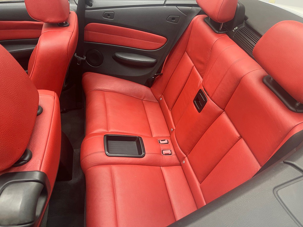 2013 BMW 1 Series Image 20