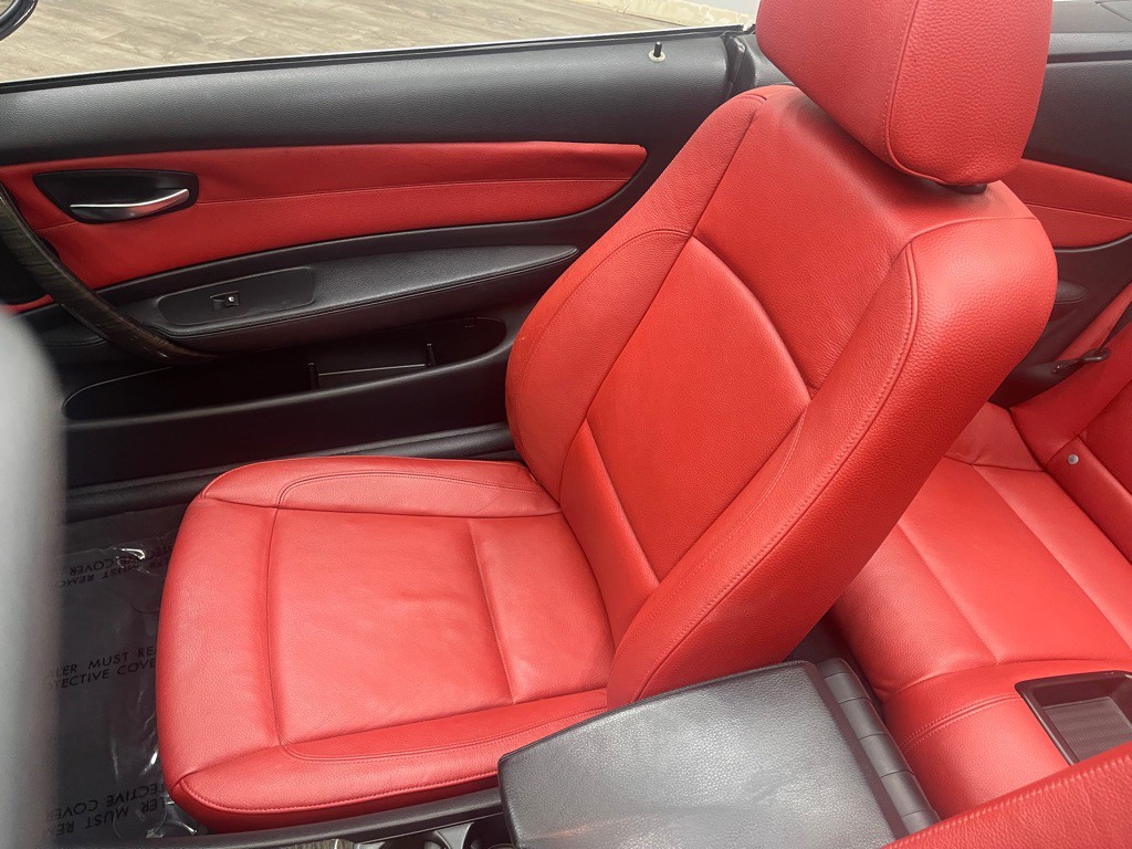 2013 BMW 1 Series Image 23