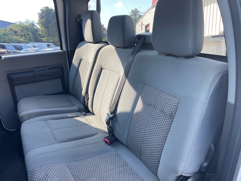 2014 Ford F-350 Image 24
