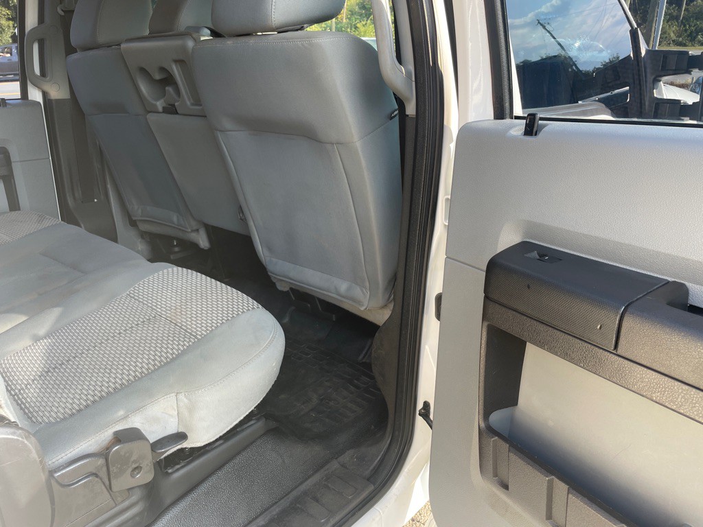 2014 Ford F-350 Image 25