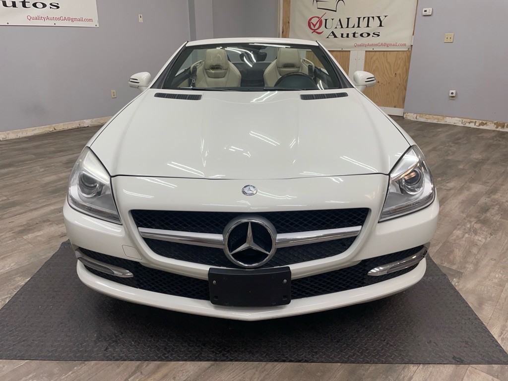 2013 Mercedes-Benz SLK-Class Image 3