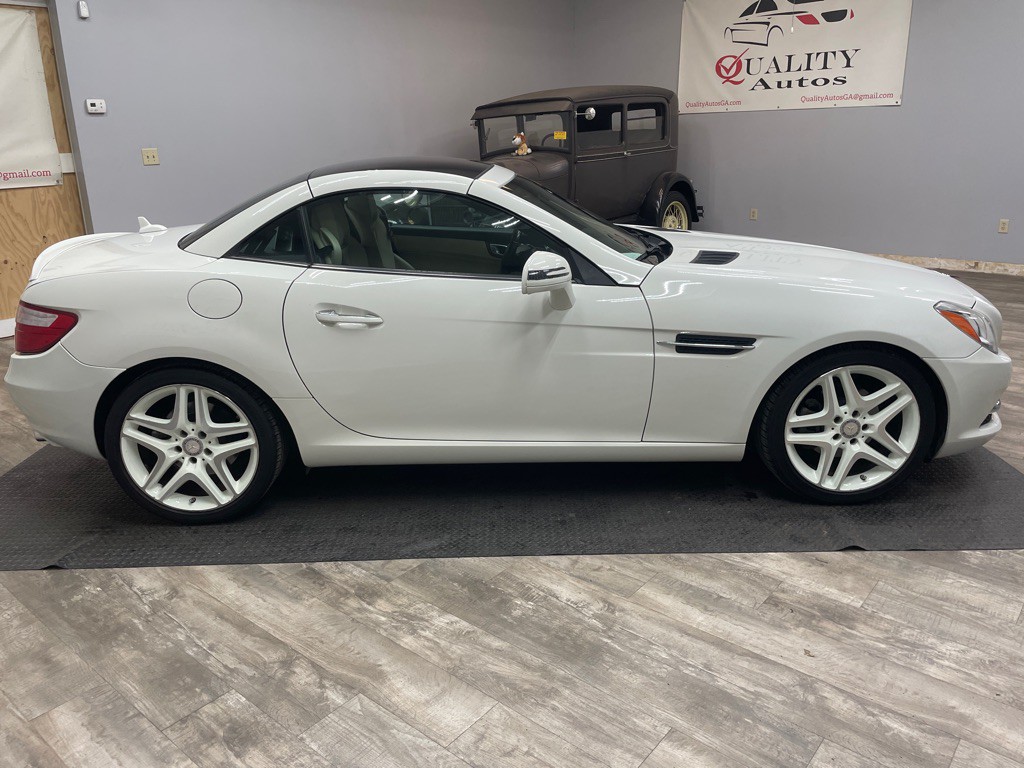 2013 Mercedes-Benz SLK-Class Image 19