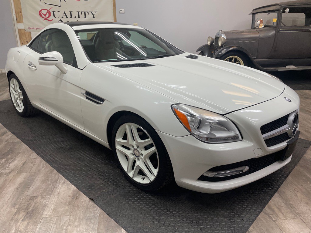 2013 Mercedes-Benz SLK-Class Image 20