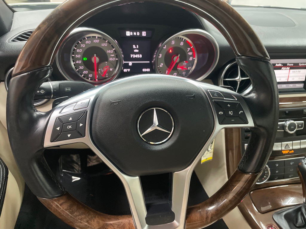 2013 Mercedes-Benz SLK-Class Image 28