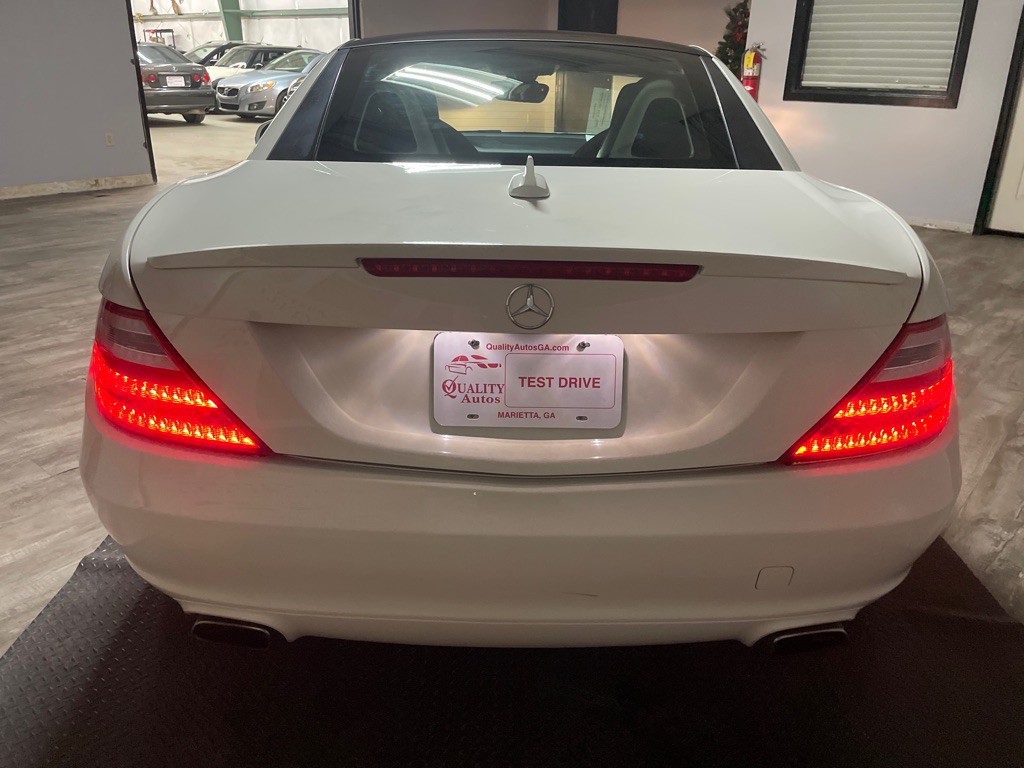 2013 Mercedes-Benz SLK-Class Image 57