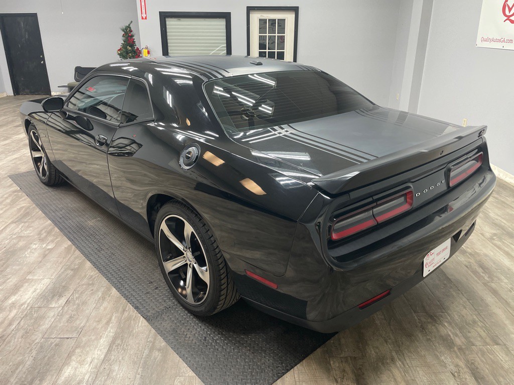 2016 Dodge Challenger Image 5