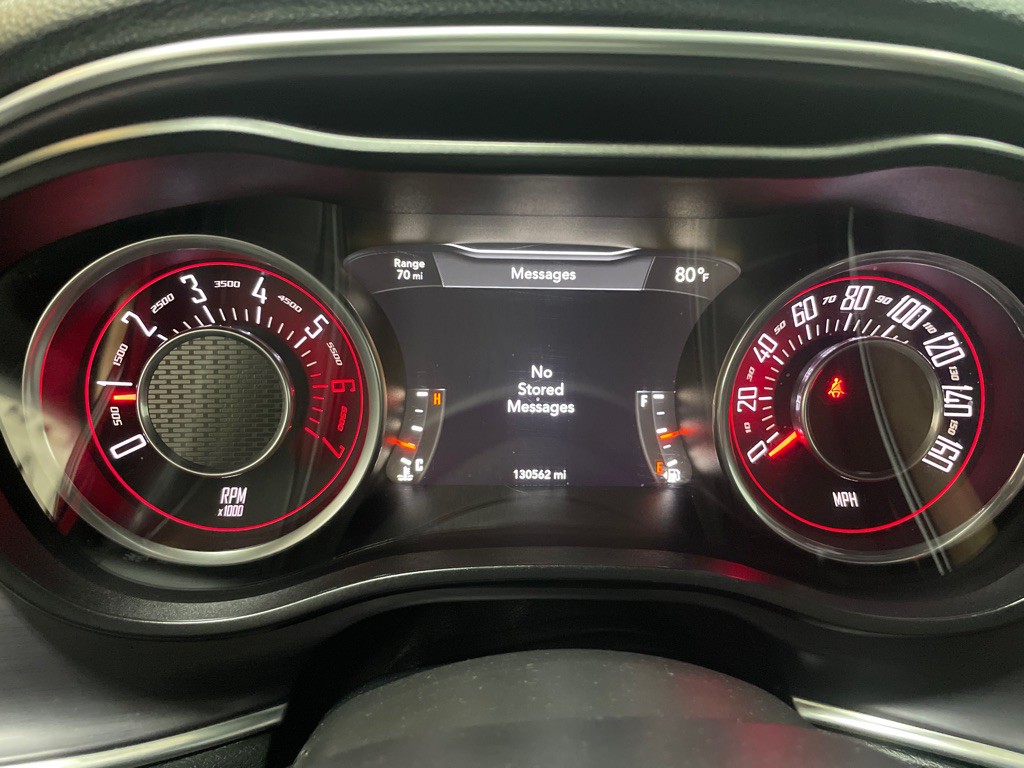 2016 Dodge Challenger Image 20